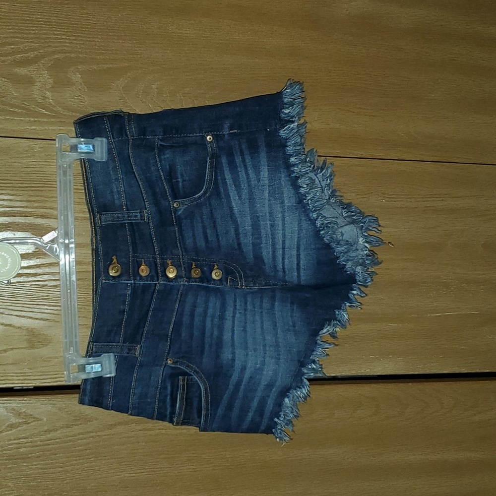 Size 9 denim high rise short